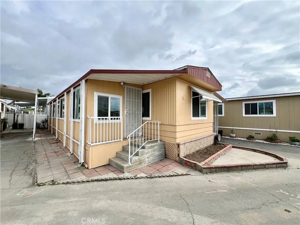 Westminster, CA 92683,9851 Bolsa #20