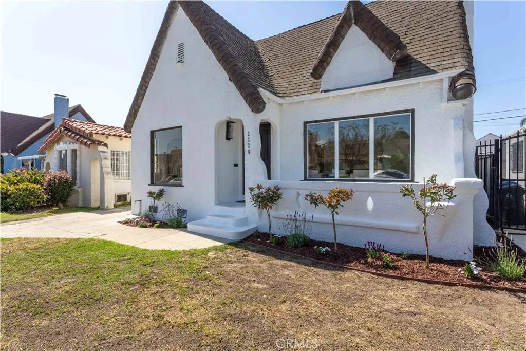 Los Angeles, CA 90044,1116 W 80th Street