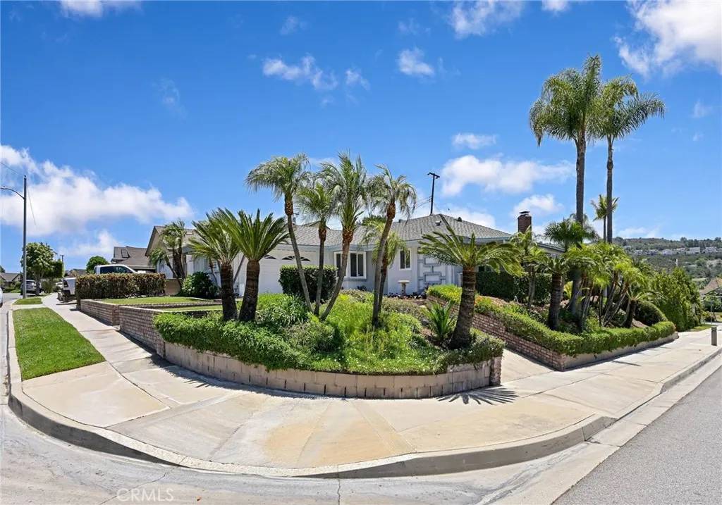 La Habra, CA 90631,2620 W Cobblestone Road