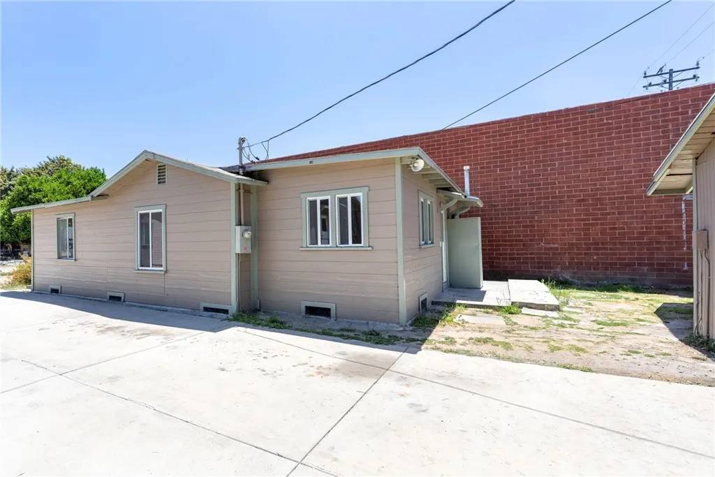 East Los Angeles, CA 90022,1127 S Mcdonnell Avenue