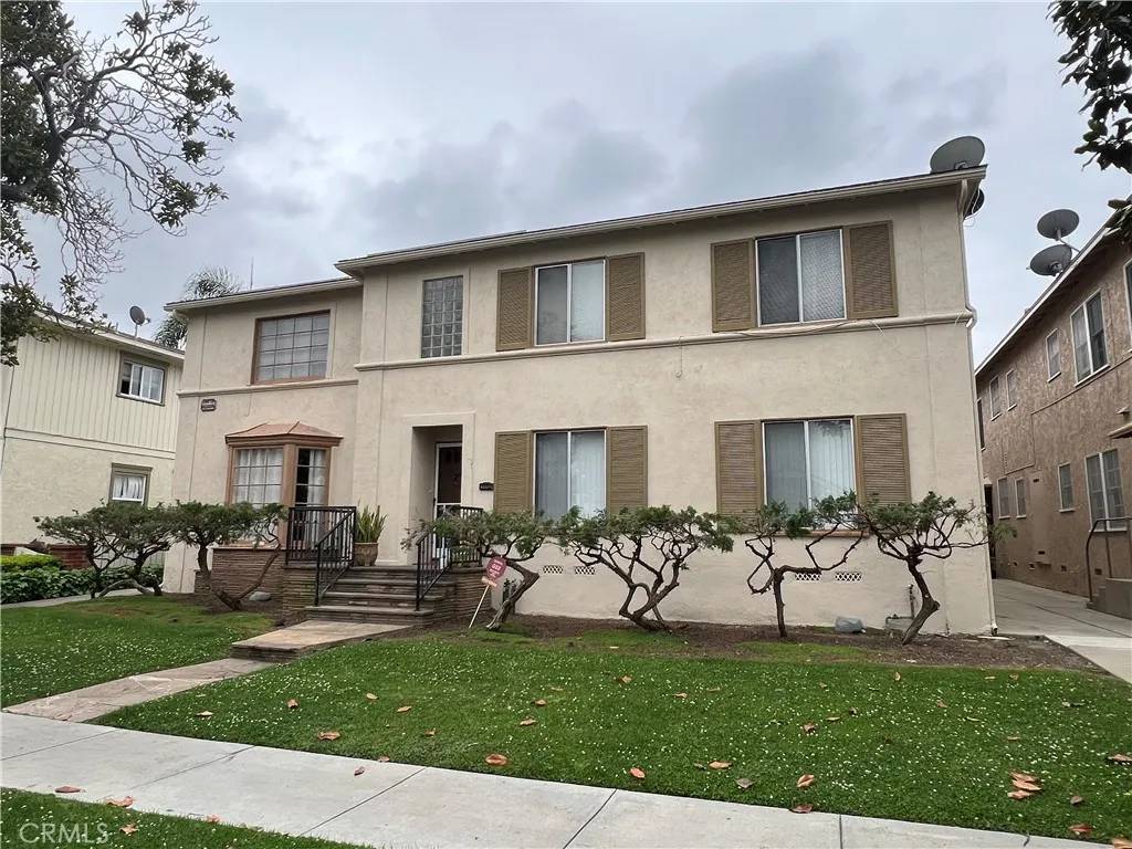 Long Beach, CA 90807,1110 E Carson Street