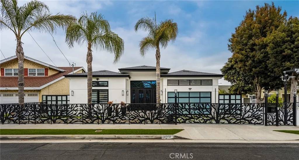 Torrance, CA 90501,23118 Pennsylvania Avenue
