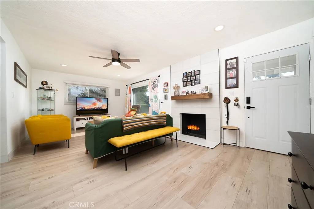 Montclair, CA 91763,9966 Vernon Avenue