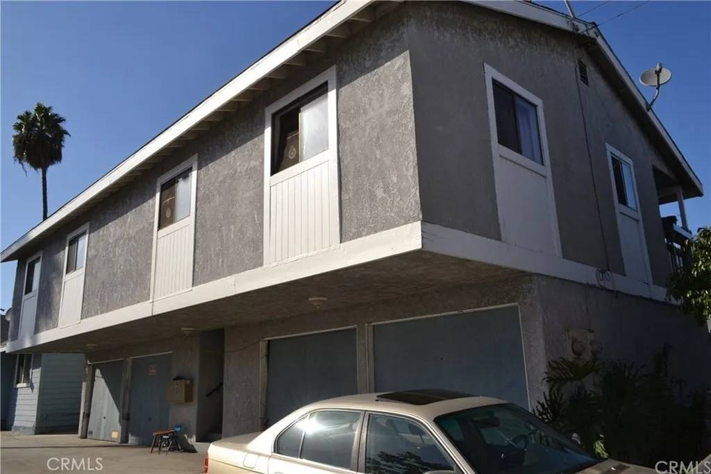 Long Beach, CA 90813,1452 Pacific Avenue