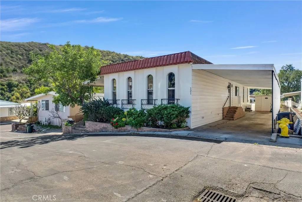 Brea, CA 92823,5700 Carbon Canyon #121