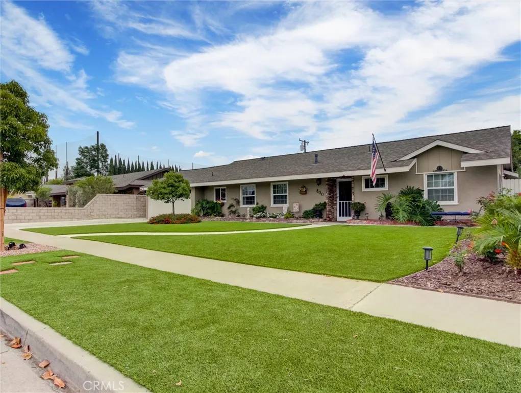 Orange, CA 92865,800 E Cumberland Road