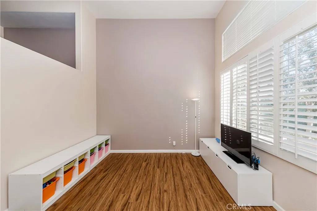 La Palma, CA 90623,4536 Montecito Drive