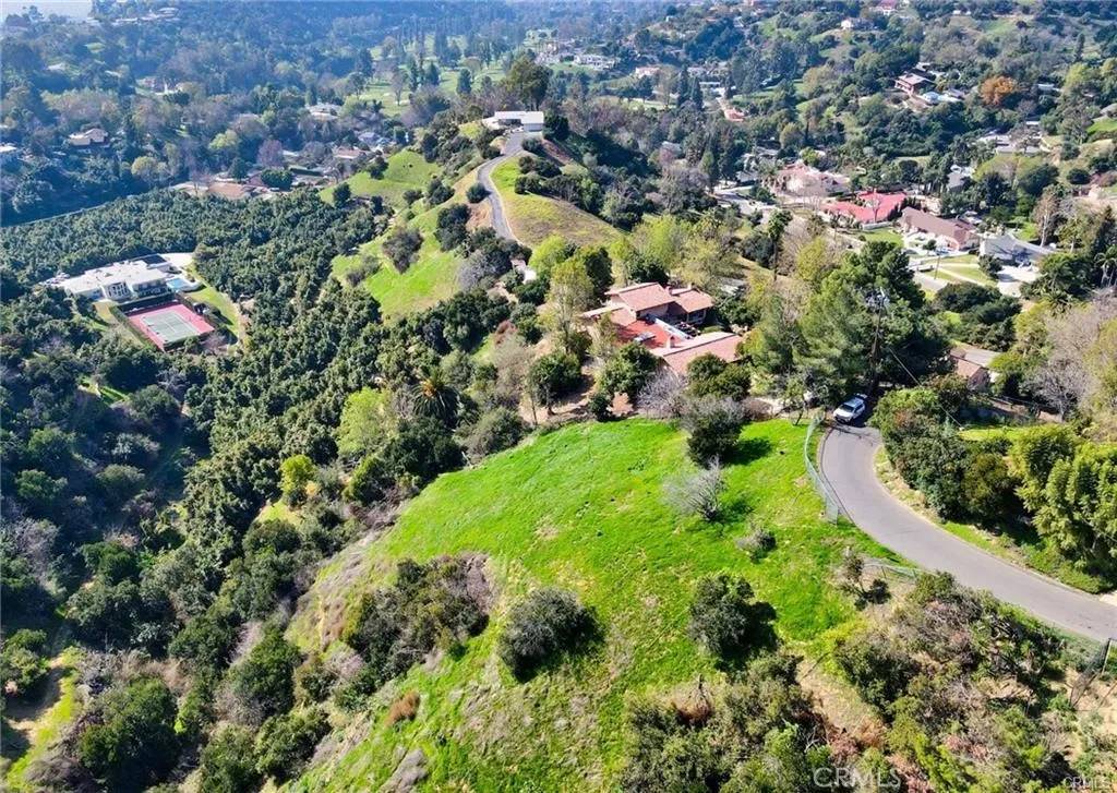 La Habra Heights, CA 90631,0 Airoso