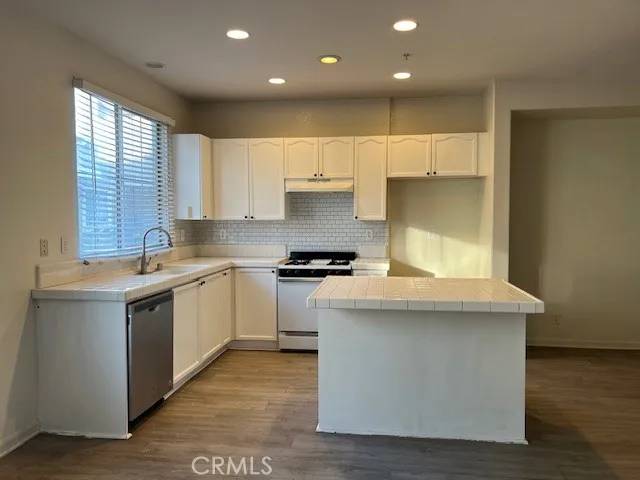 Westminster, CA 92683,13523 Cobblestone Lane