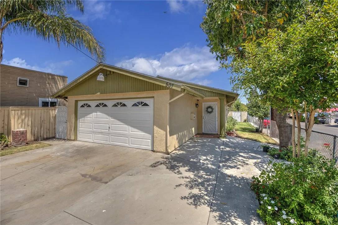 Placentia, CA 92870,507 W La Jolla Street