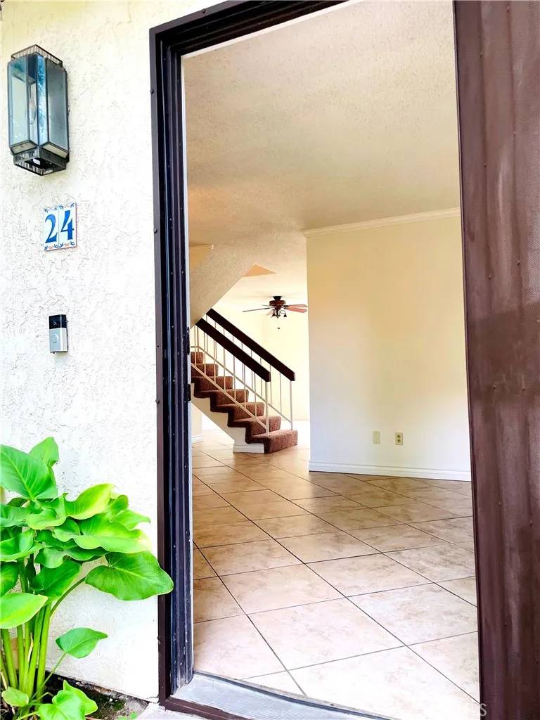 Colton, CA 92324,1077 Santo Antonio Drive South #24