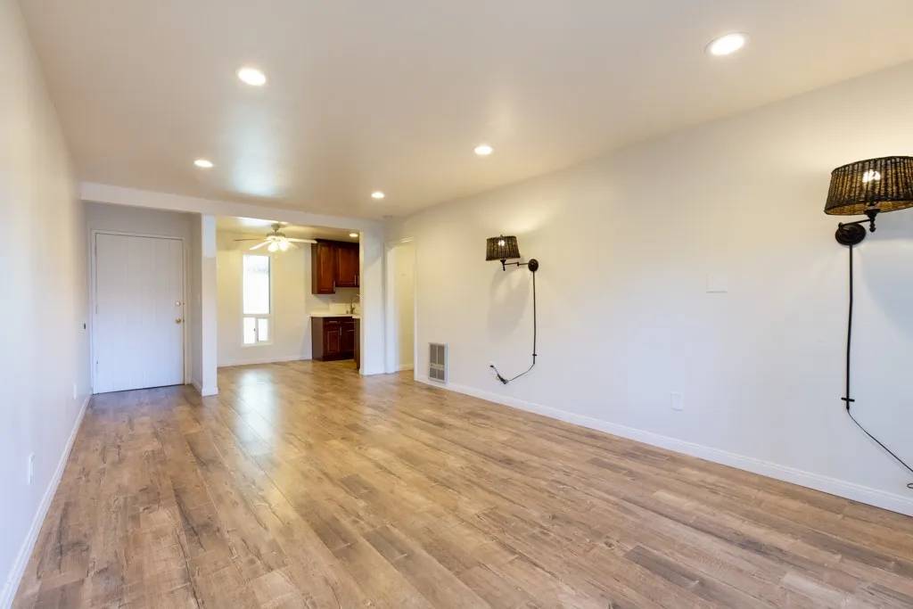 Santa Ana, CA 92707,1000 W Macarthur Boulevard #85