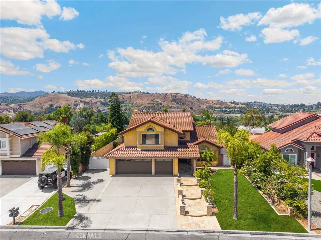 Yorba Linda, CA 92887,24330 Via Lenardo