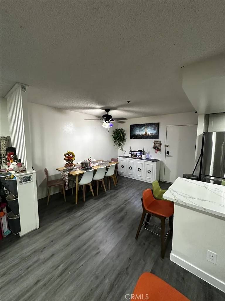 Santa Ana, CA 92701,700 W W 3rd Street #A105