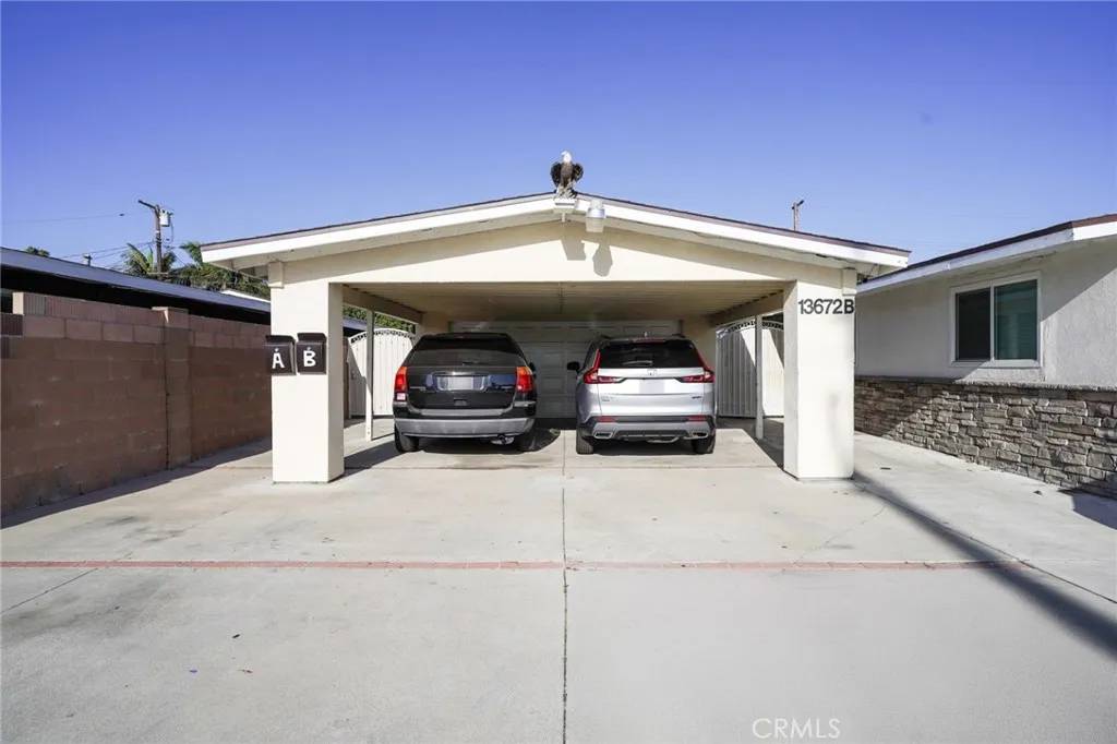Westminster, CA 92683,13672 Monroe Street