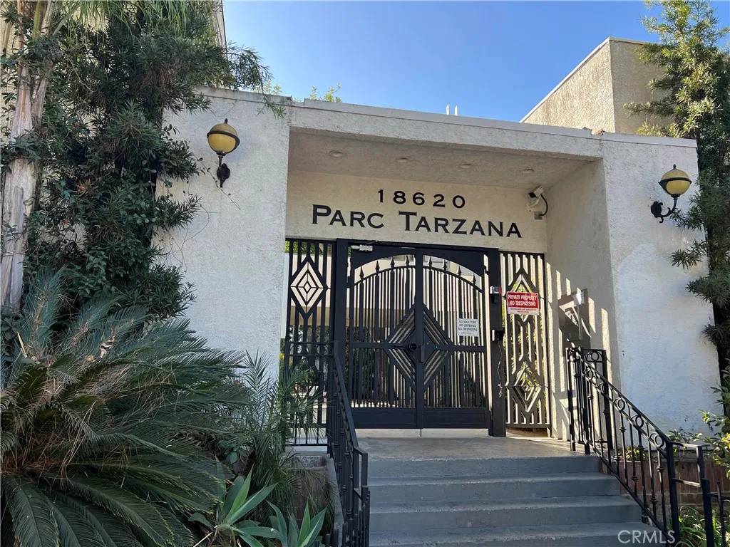 Tarzana, CA 91356,18620 Hatteras #132
