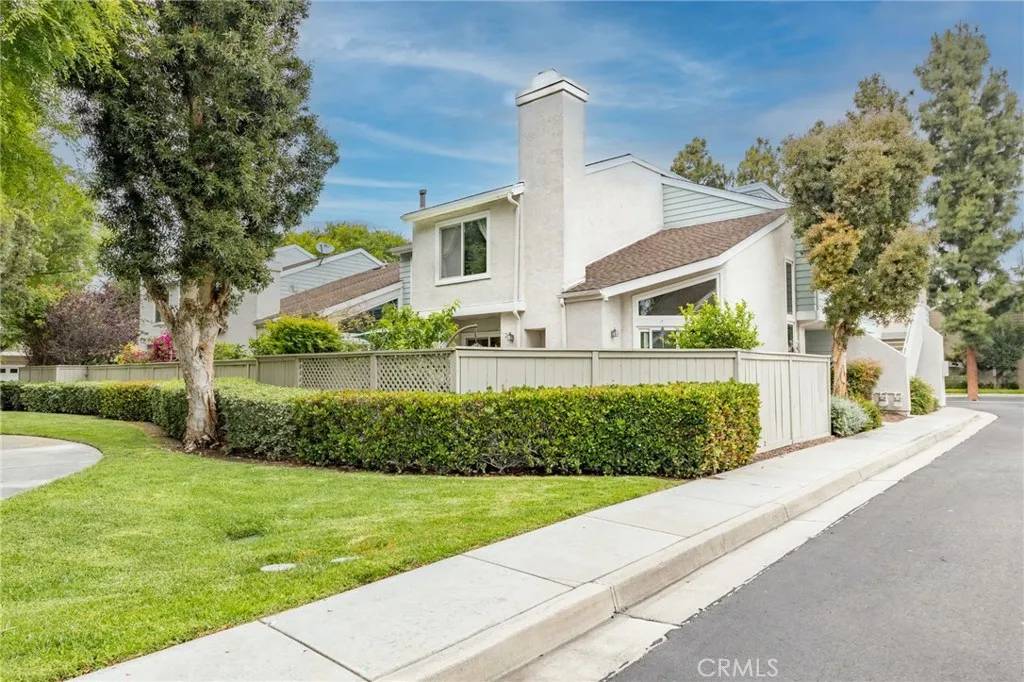 Irvine, CA 92606,412 Deerfield Avenue #114