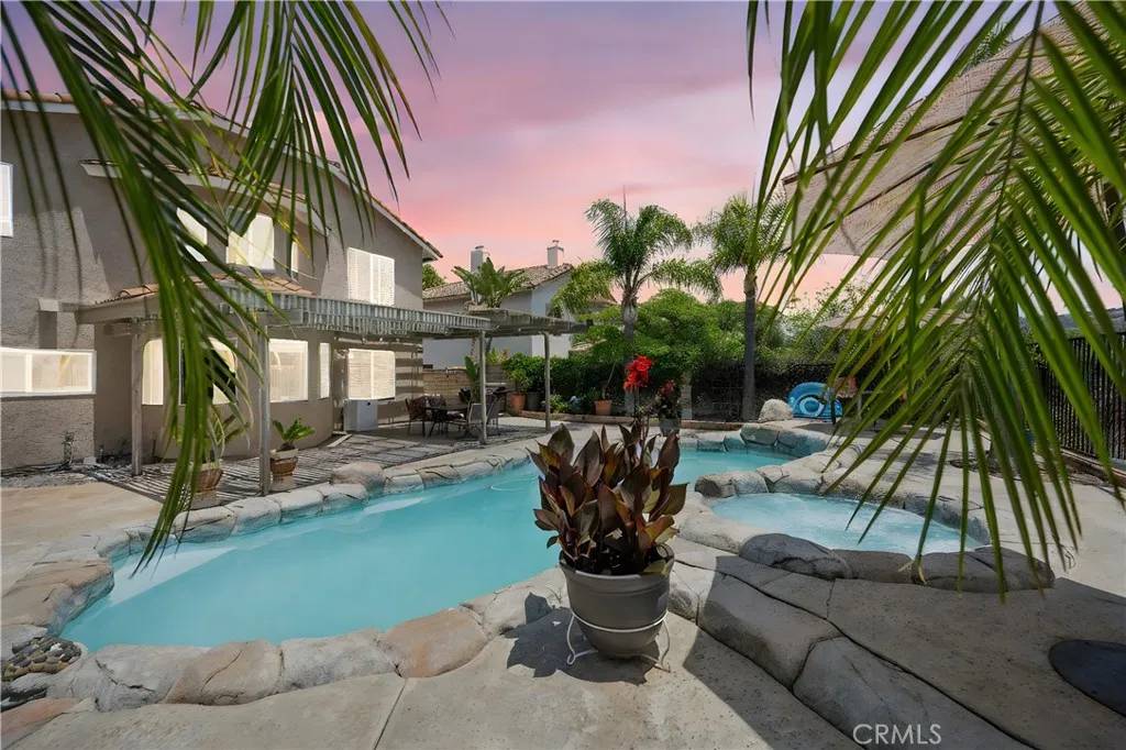Riverside, CA 92507,566 Bruin Drive