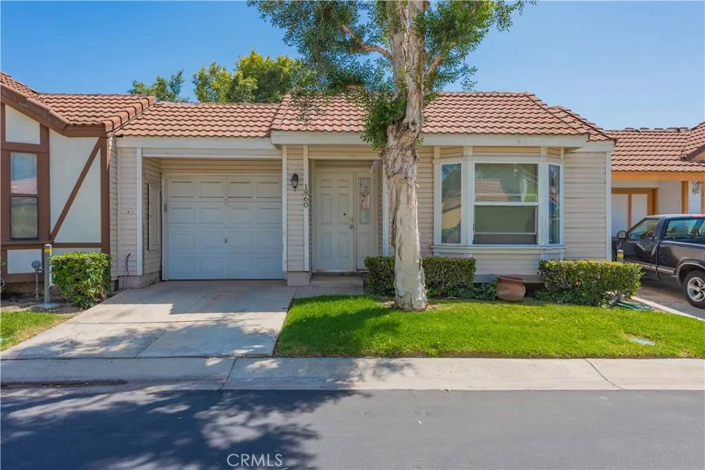 Pomona, CA 91768,1860 Home Terrace