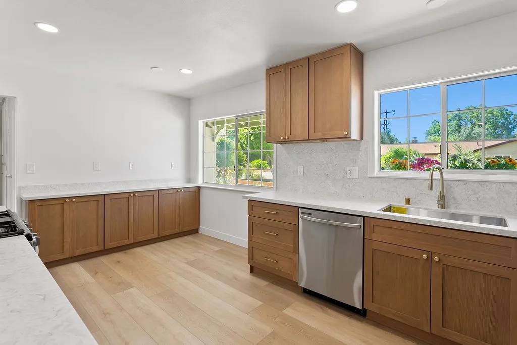 Claremont, CA 91711,631 Gayville Drive