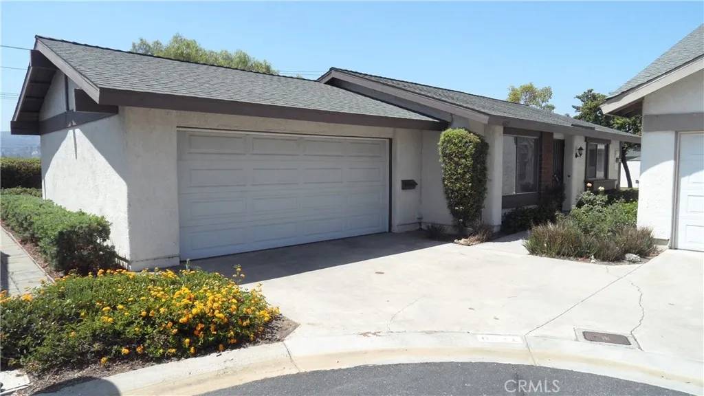 Yorba Linda, CA 92886,6821 Rocky Grove Court #13