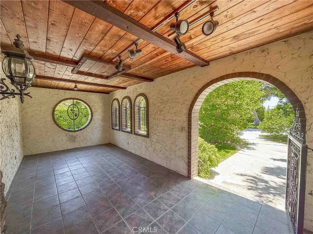 La Habra Heights, CA 90631,241 W Avocado Crest Road