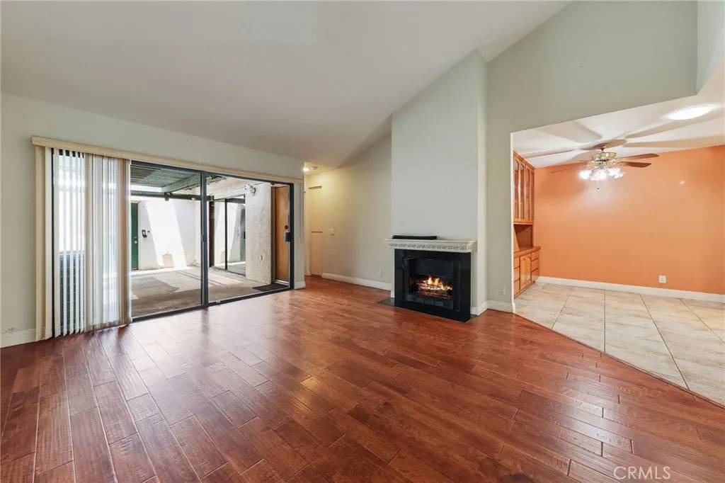 La Habra, CA 90631,976 E La Habra Boulevard #115