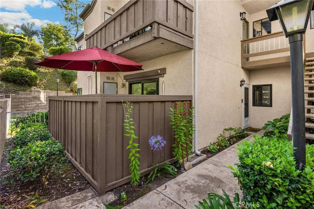 Diamond Bar, CA 91765,22709 Lakeway Dr #493