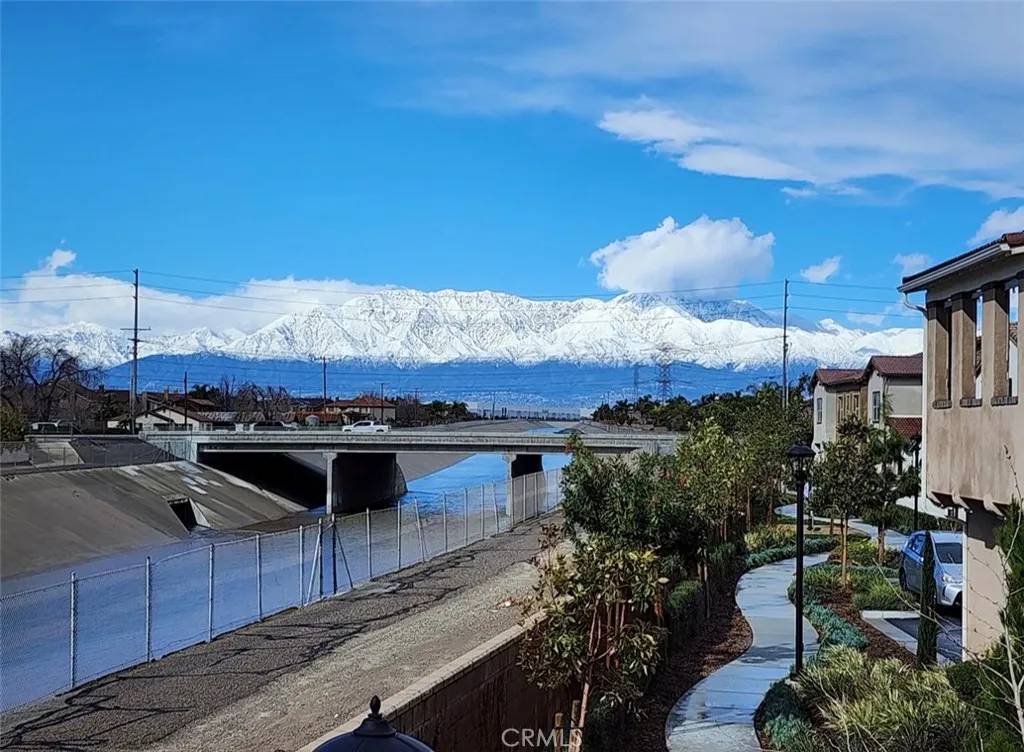 Eastvale, CA 92880,7072 Vernazza Place