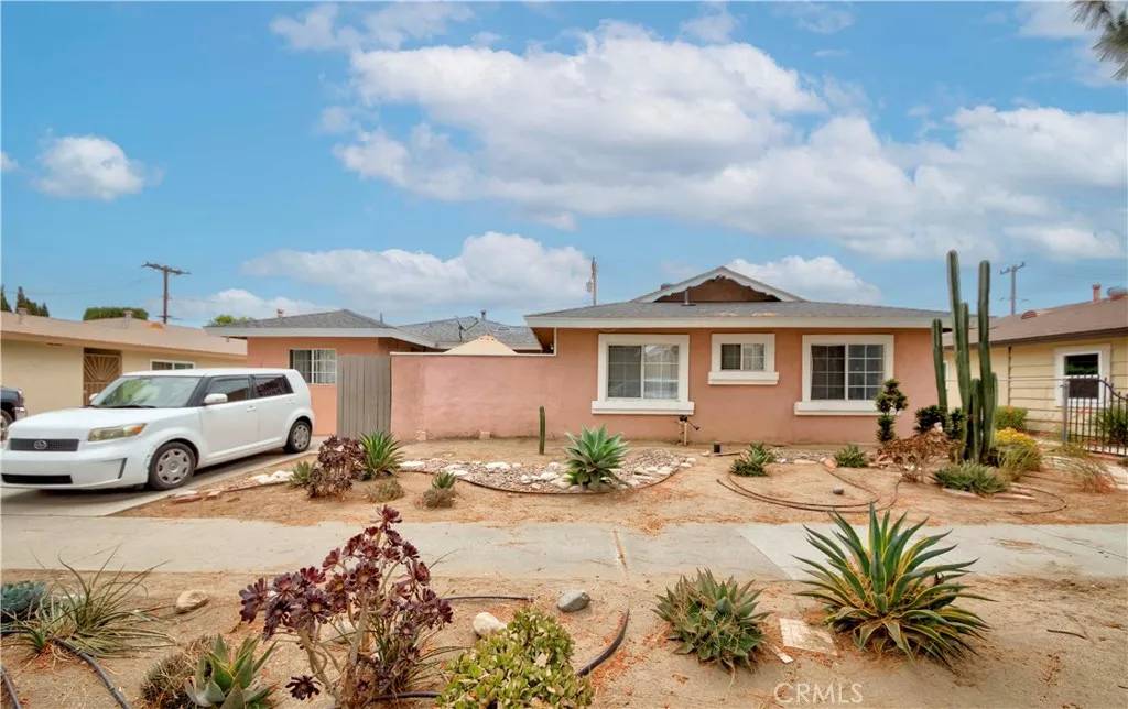 Anaheim, CA 92801,1236 N Dresden Place