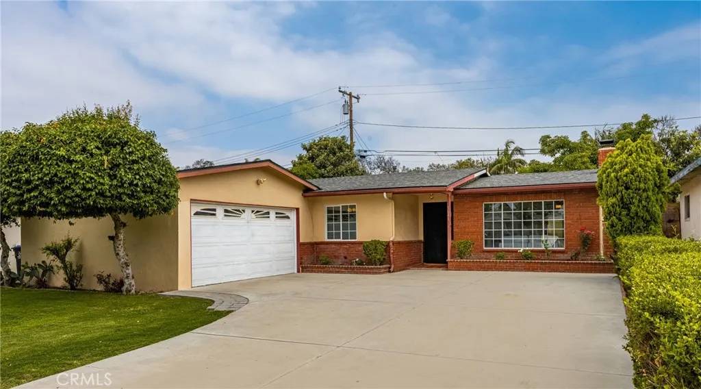 Santa Ana, CA 92701,1641 E 14th Street