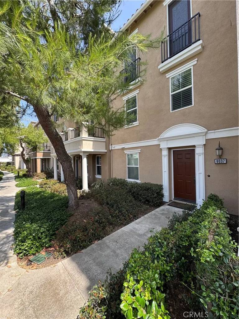 Stanton, CA 90680,8037 Monaco