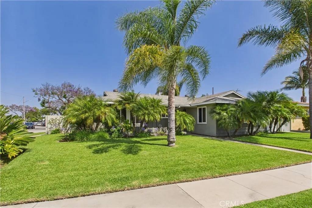 Buena Park, CA 90620,8412 San Marino Drive