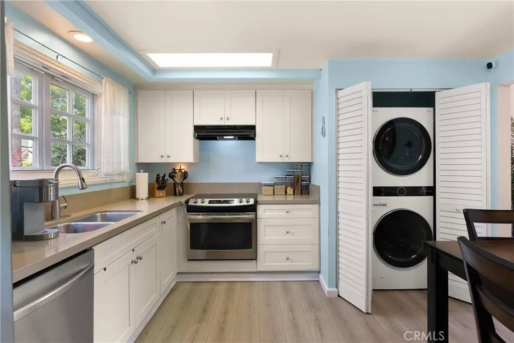 Huntington Beach, CA 92646,8195 Pawtucket Drive