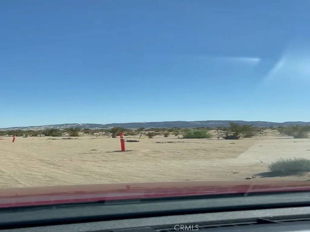 Yermo, CA 92398,44624 Demmiel Road