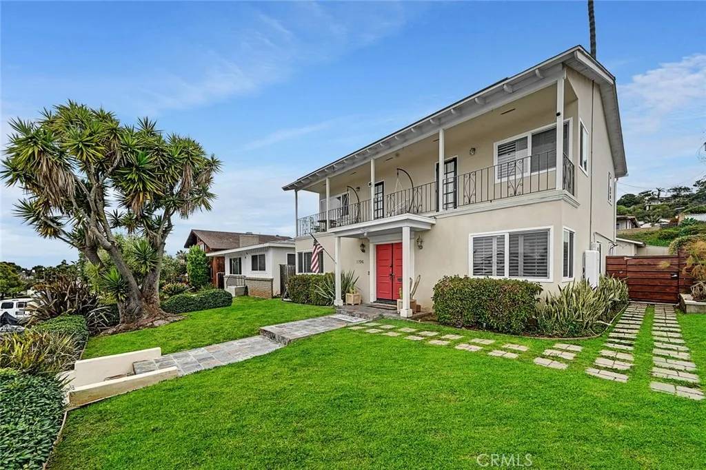 San Diego, CA 92109,1194 Agate Street