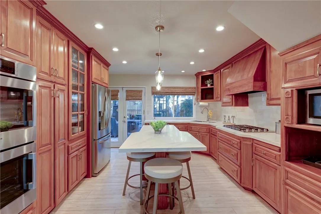 Yorba Linda, CA 92886,6122 Amberdale Drive