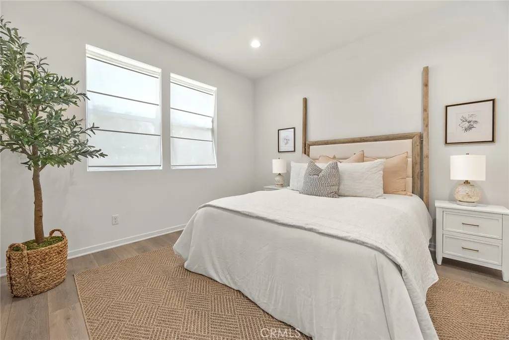 Brea, CA 92821,426 West Central Avenue