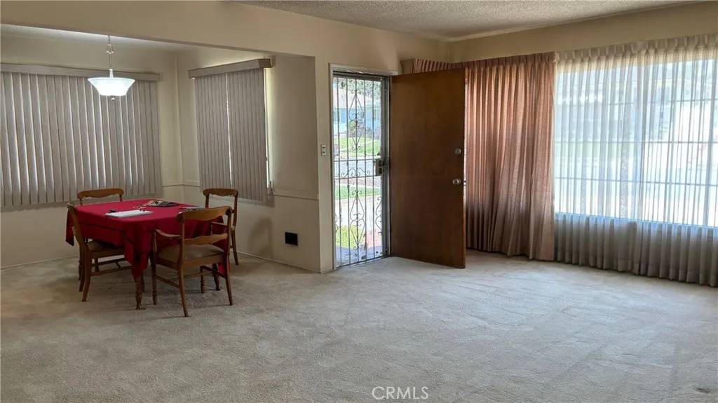 Montebello, CA 90640,2305 W Victoria Avenue