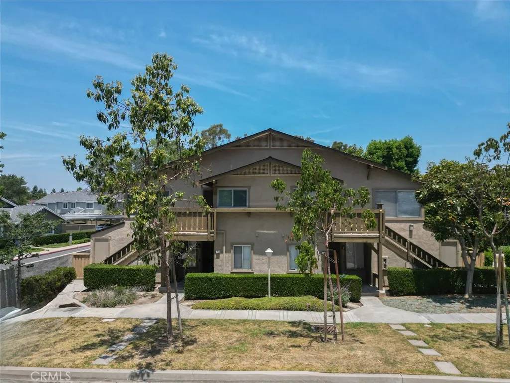 Irvine, CA 92614,81 Rockwood #42