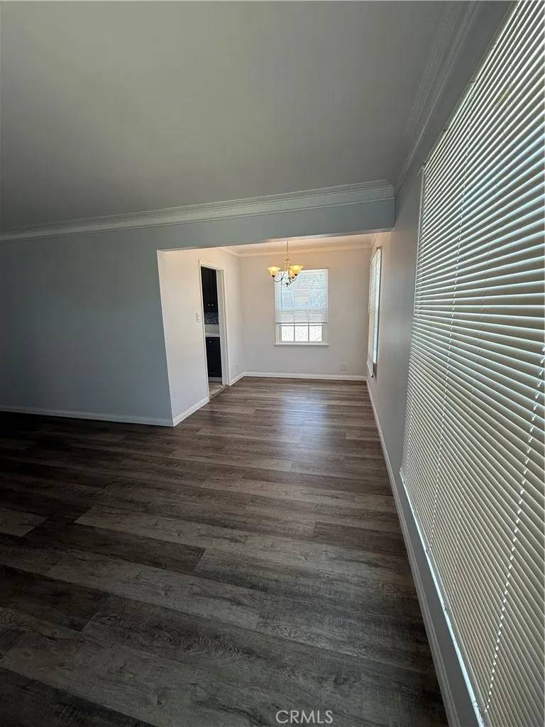 Los Angeles, CA 90043,5913 Overhill Drive