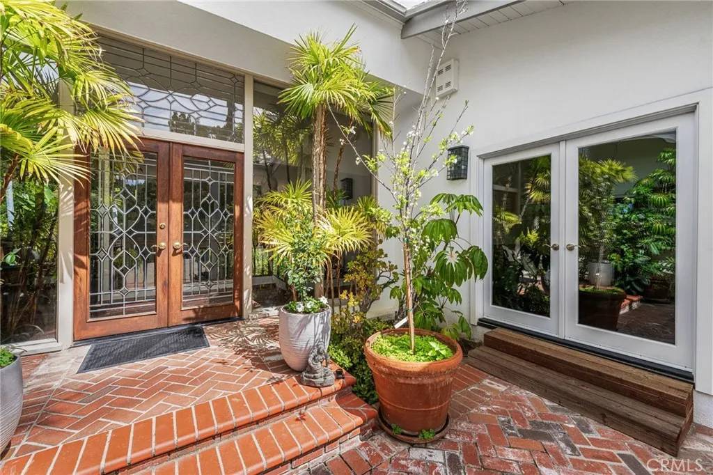 North Tustin, CA 92705,11071 Coronel
