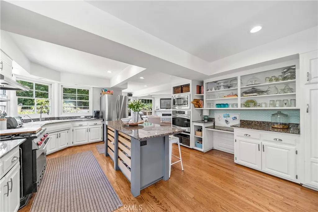 Seal Beach, CA 90740,1733 Bayou Way