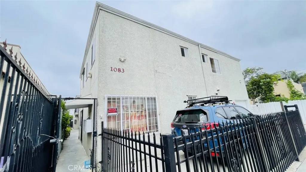 Long Beach, CA 90813,1083 Gaviota Avenue