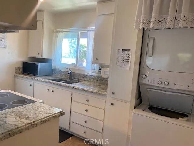 Stanton, CA 90680,7100 Cerritos Ave. #112