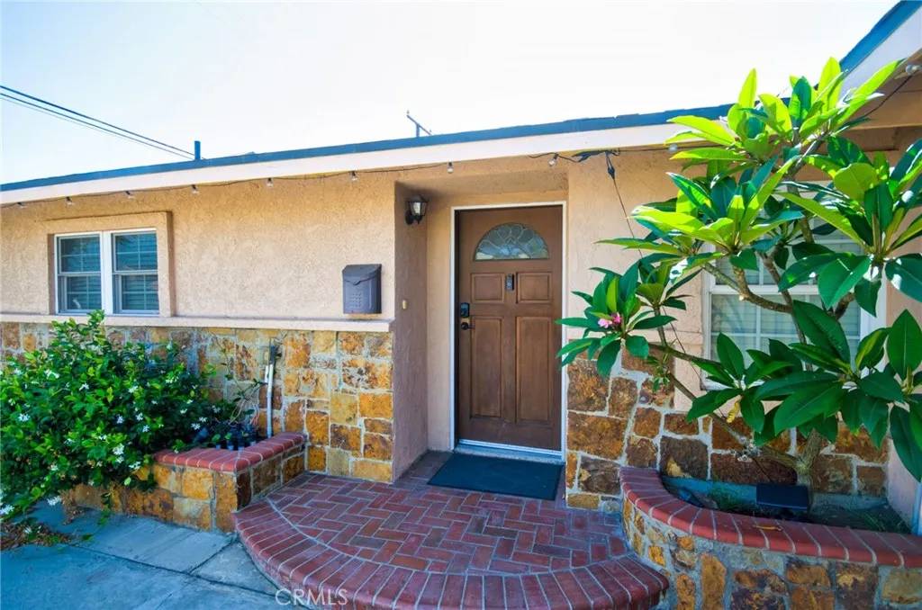 Buena Park, CA 90620,8757 Los Altos Drive