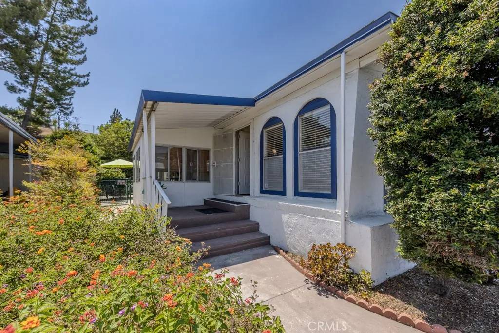 Fullerton, CA 92835,2851 Rolling Hills Drive #255