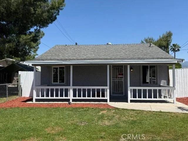 San Bernardino, CA 92408,868 E Rialto Avenue