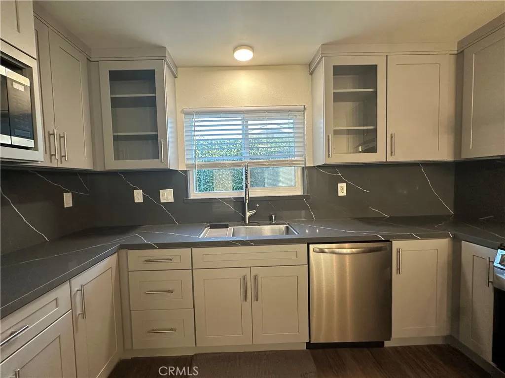 Fountain Valley, CA 92708,17122 Santa Lucia Street