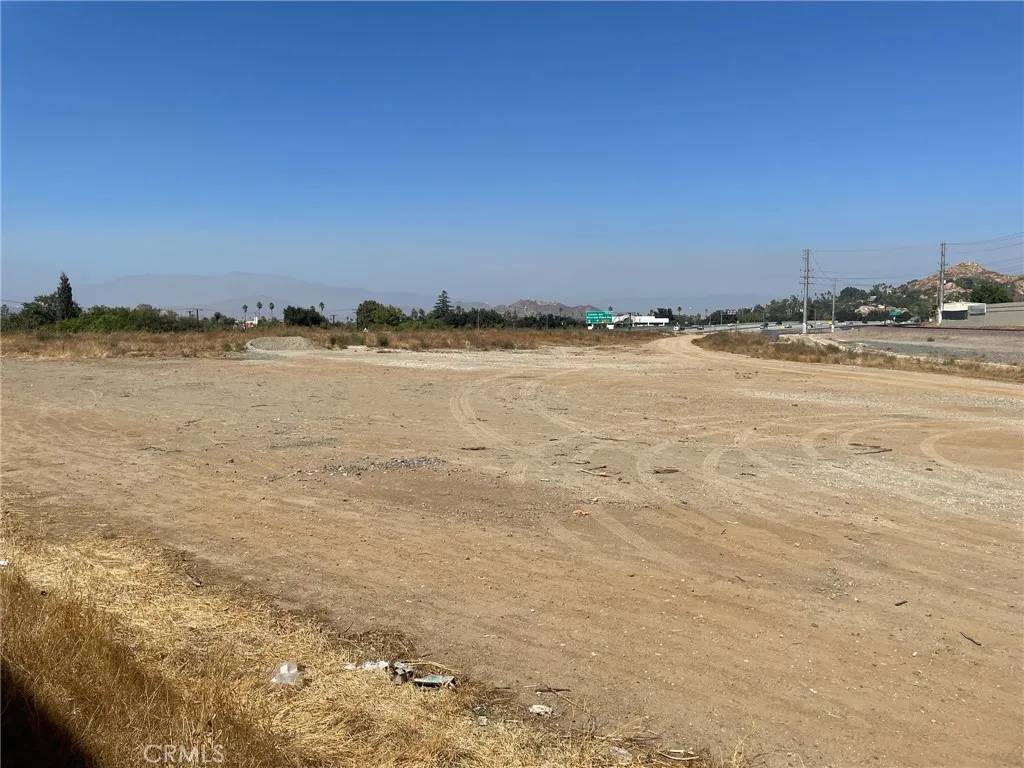 Riverside, CA 92506,3401 ARlington